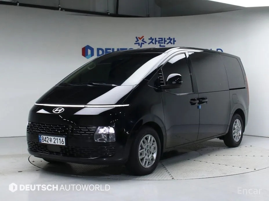 Hyundai Staria 2024
