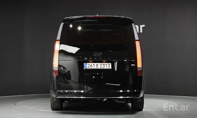 Hyundai Staria 2024