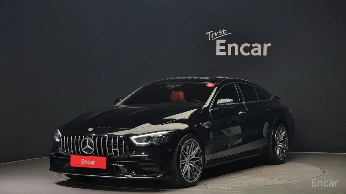 Mercedes AMG GT 2023