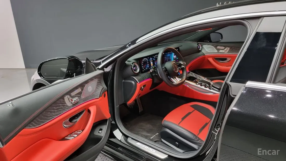 Mercedes AMG GT 2023