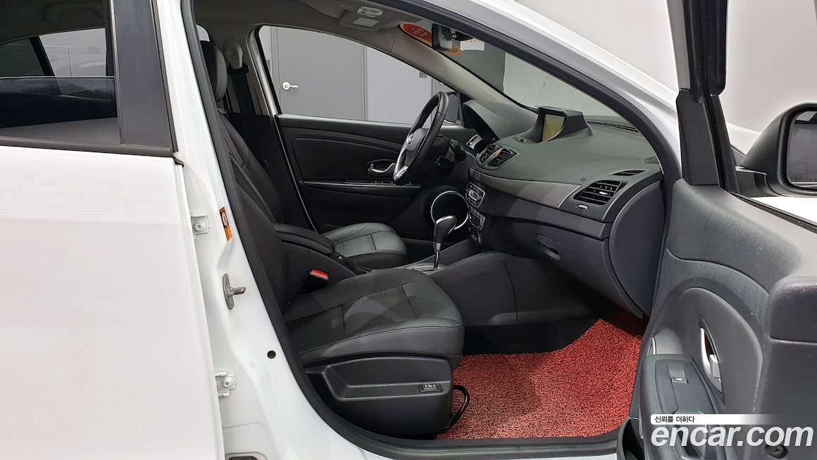 Renault SM3 2018