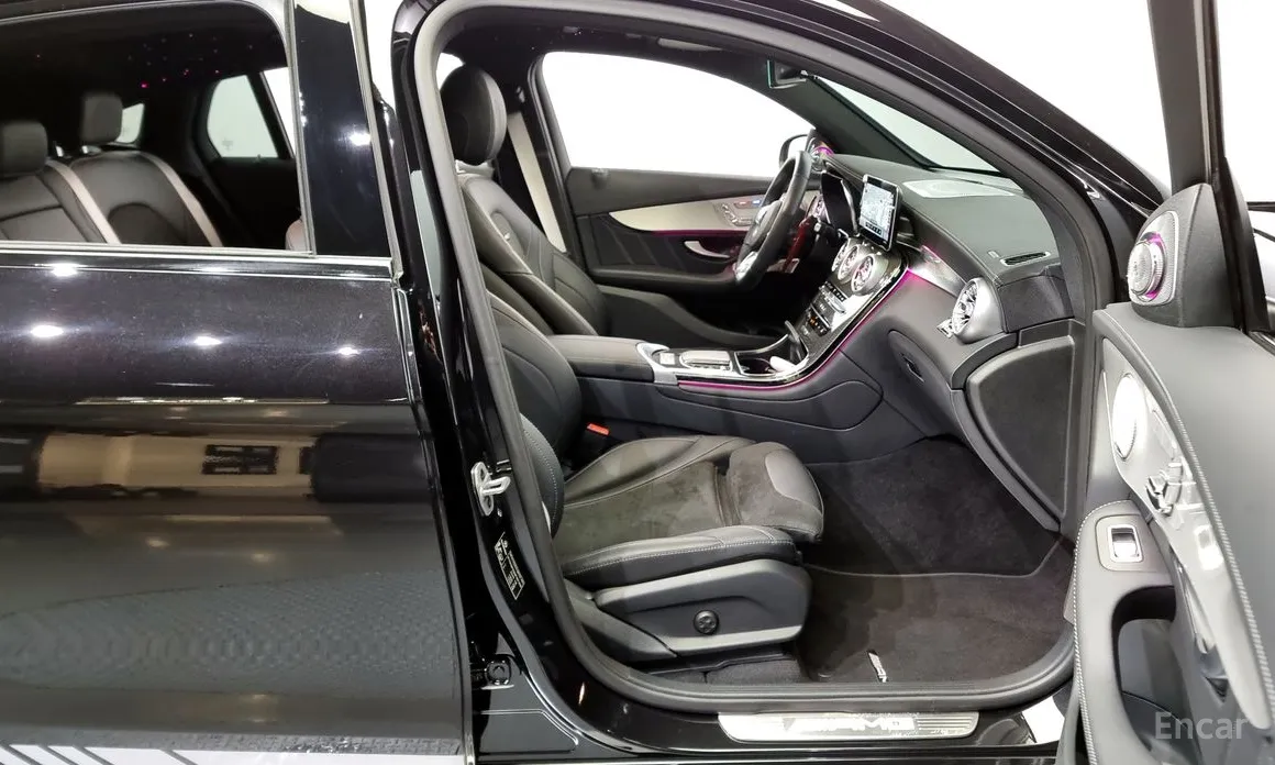 Mercedes GLC AMG 2021