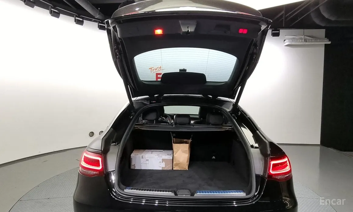 Mercedes GLC AMG 2021