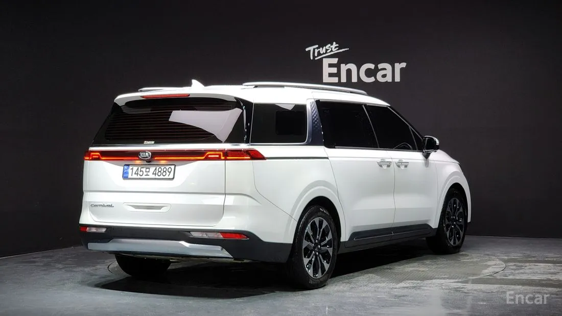Kia Carnival 2021