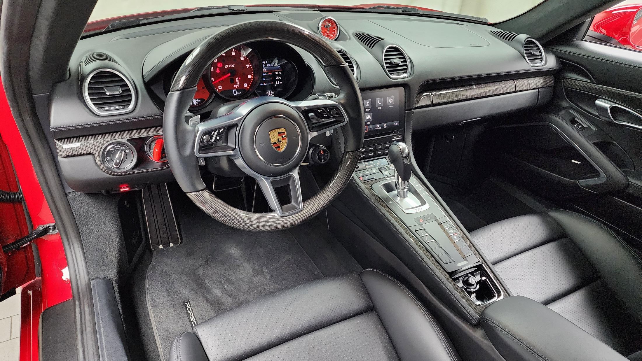 Porsche 718 Cayman 2022