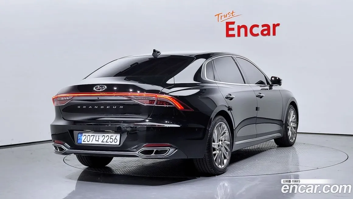 Hyundai Grandeur 2022