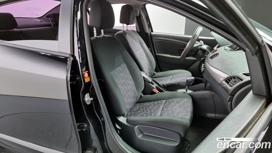 Renault SM3 2018