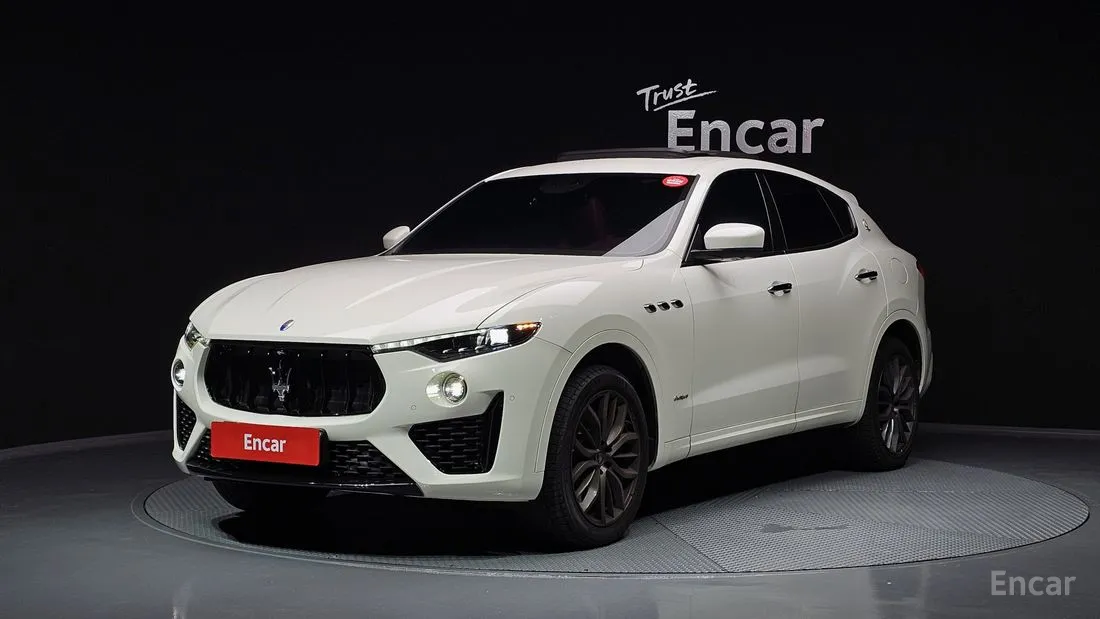 Maserati Levante 2021