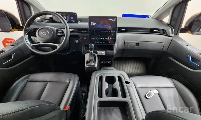 Hyundai Staria 2021