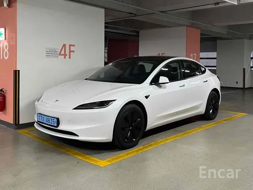 Tesla Model 3 2024