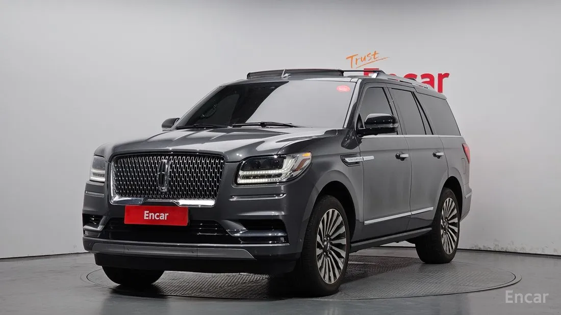 Lincoln Navigator 2021