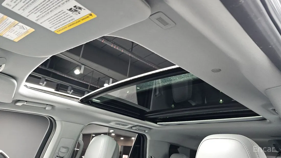 Lincoln Navigator 2021