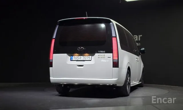 Hyundai Staria 2022