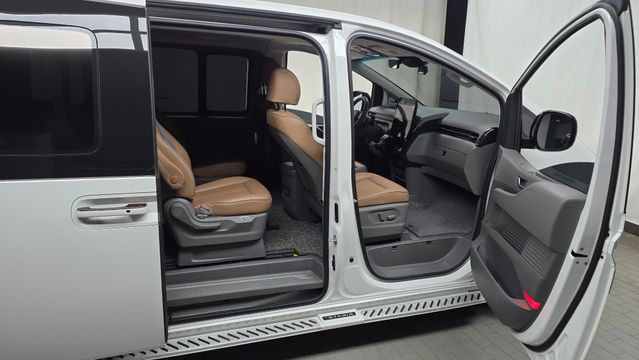 Hyundai Staria 2022