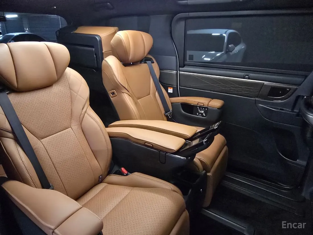 Toyota Alphard 2024