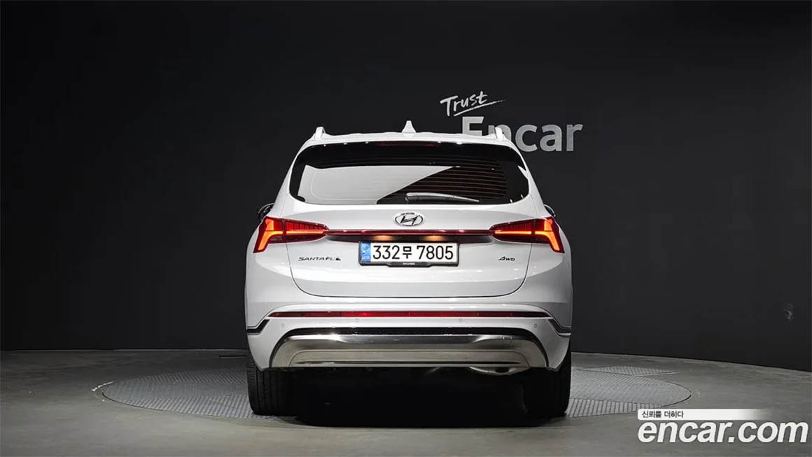 Hyundai Santa Fe 2023