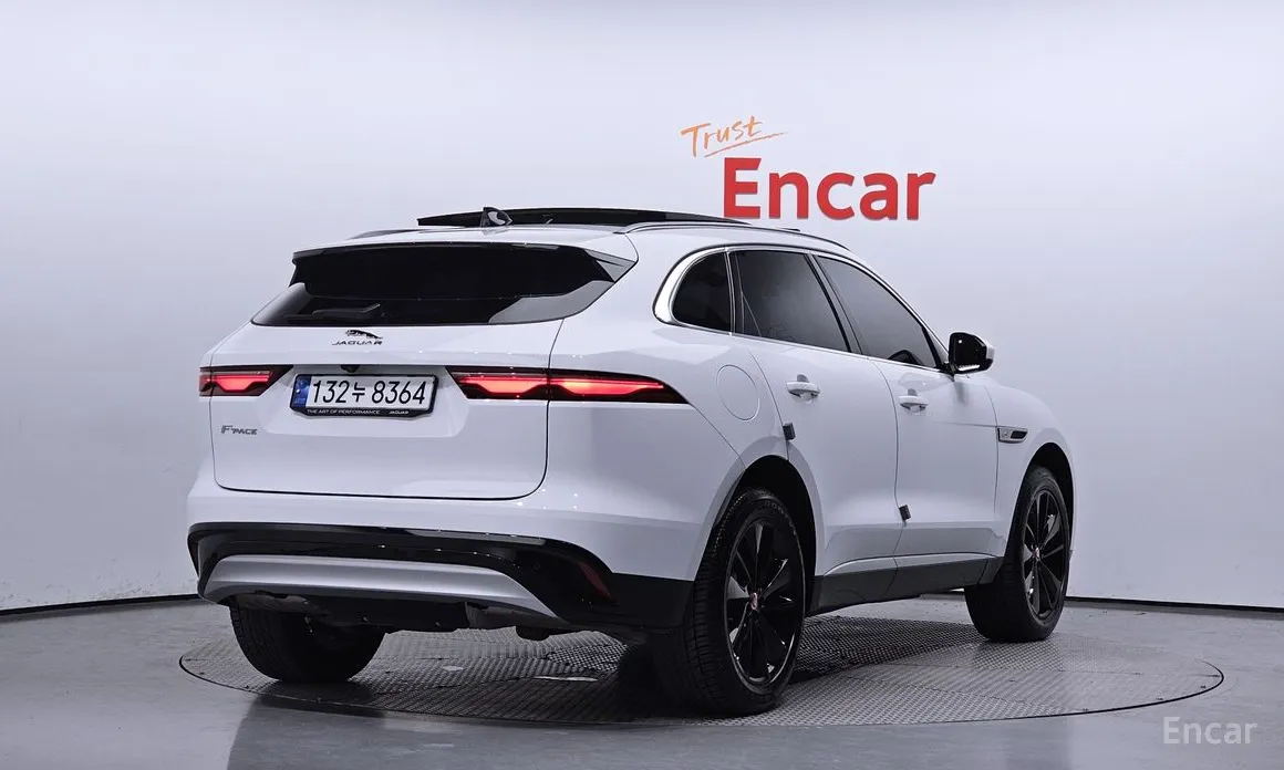 Jaguar F-Pace 2023