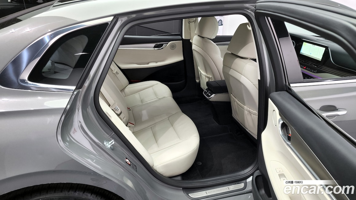 Hyundai Grandeur 2021