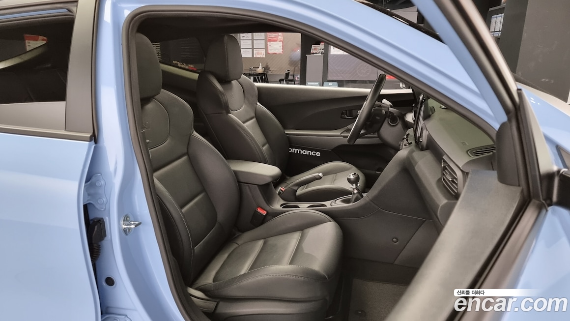 Hyundai Veloster 2019