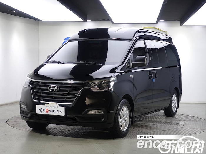 Hyundai Grand Starex 2021