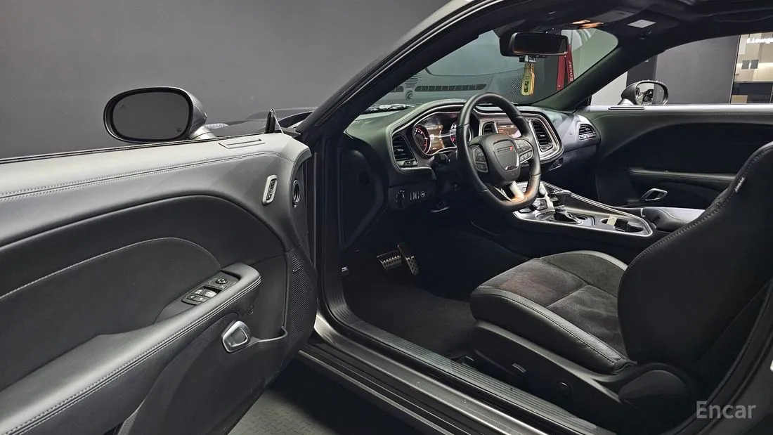 Dodge Challenger 2021