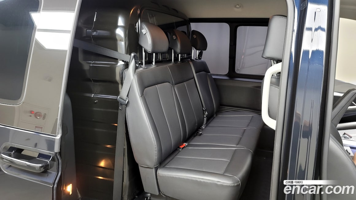 Hyundai Staria 2021