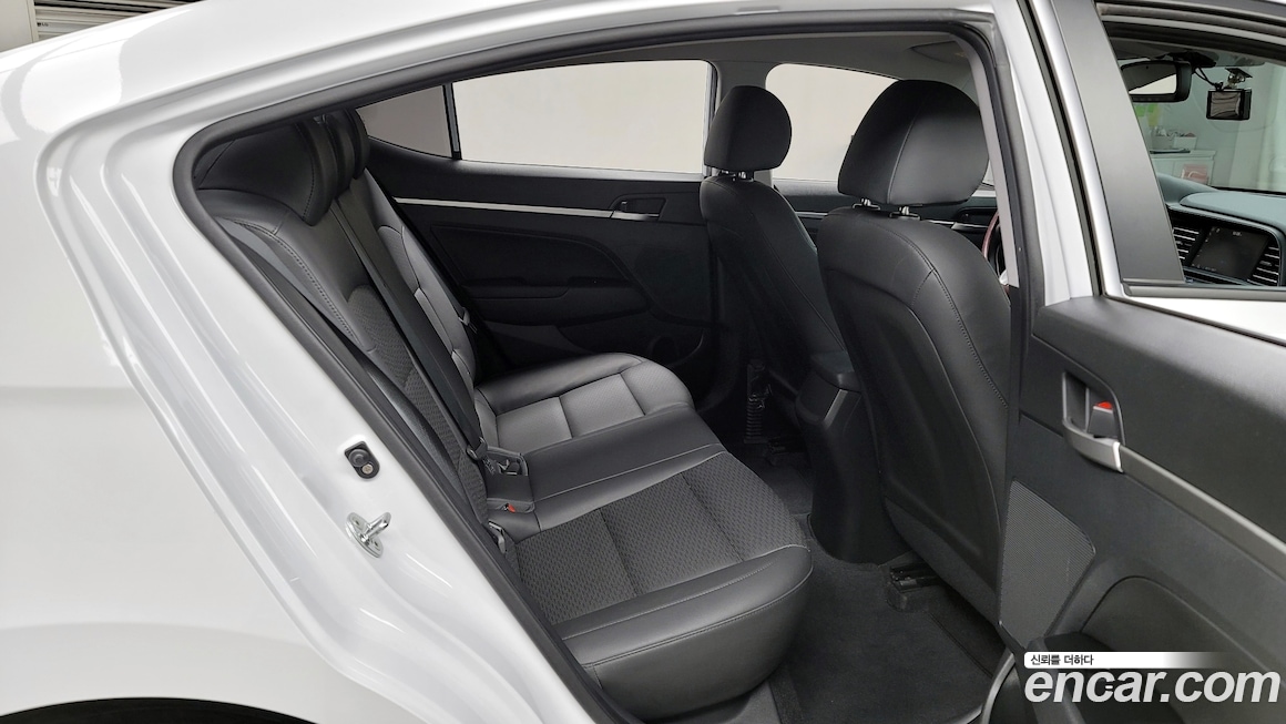 Hyundai Avante 2019