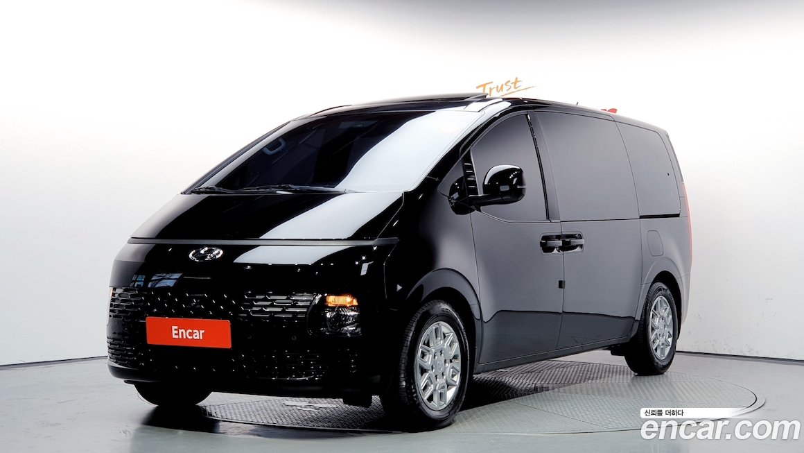 Hyundai Staria 2021