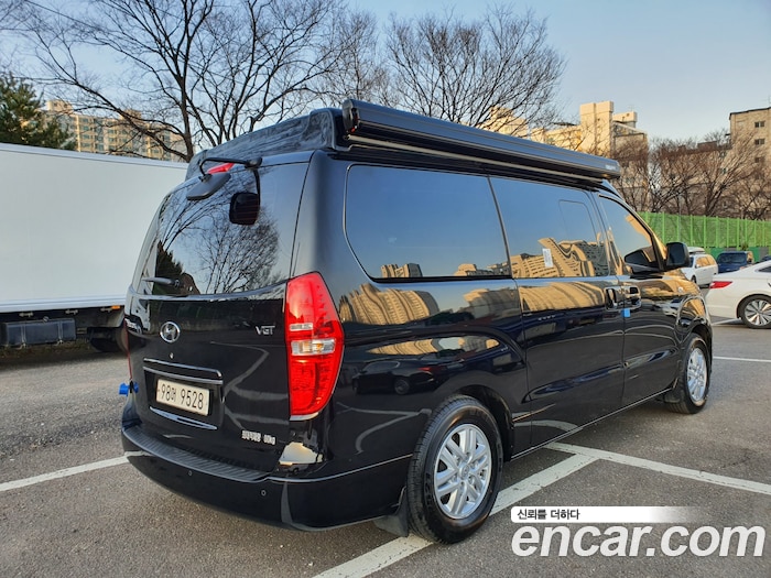 Hyundai Grand Starex 2021