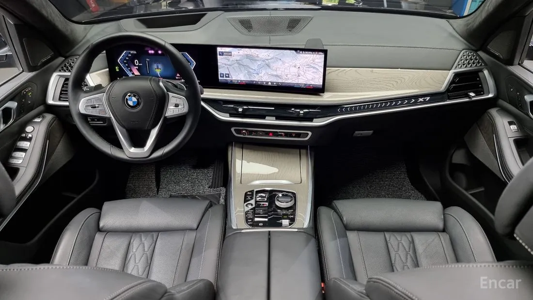 BMW X7 2024
