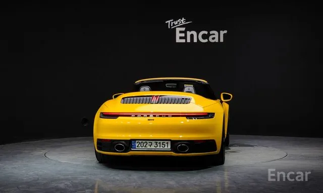 Porsche 911 2021