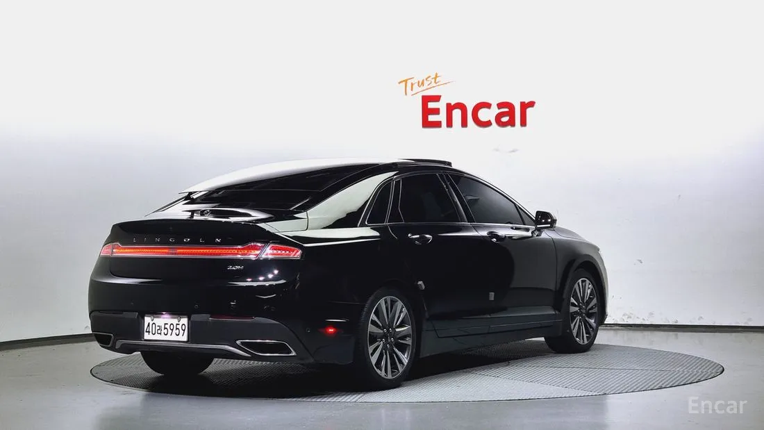 Lincoln MKZ 2019