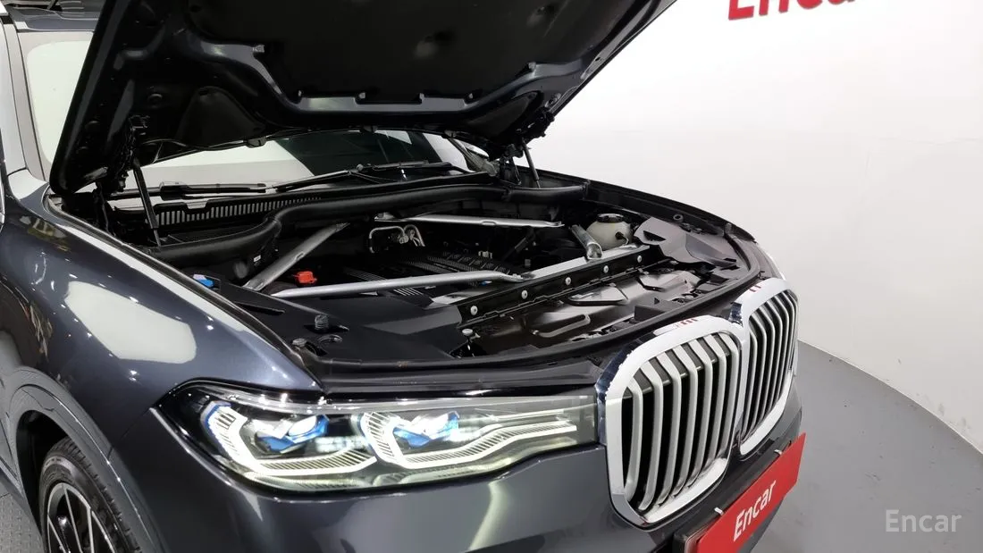 BMW X7 2020