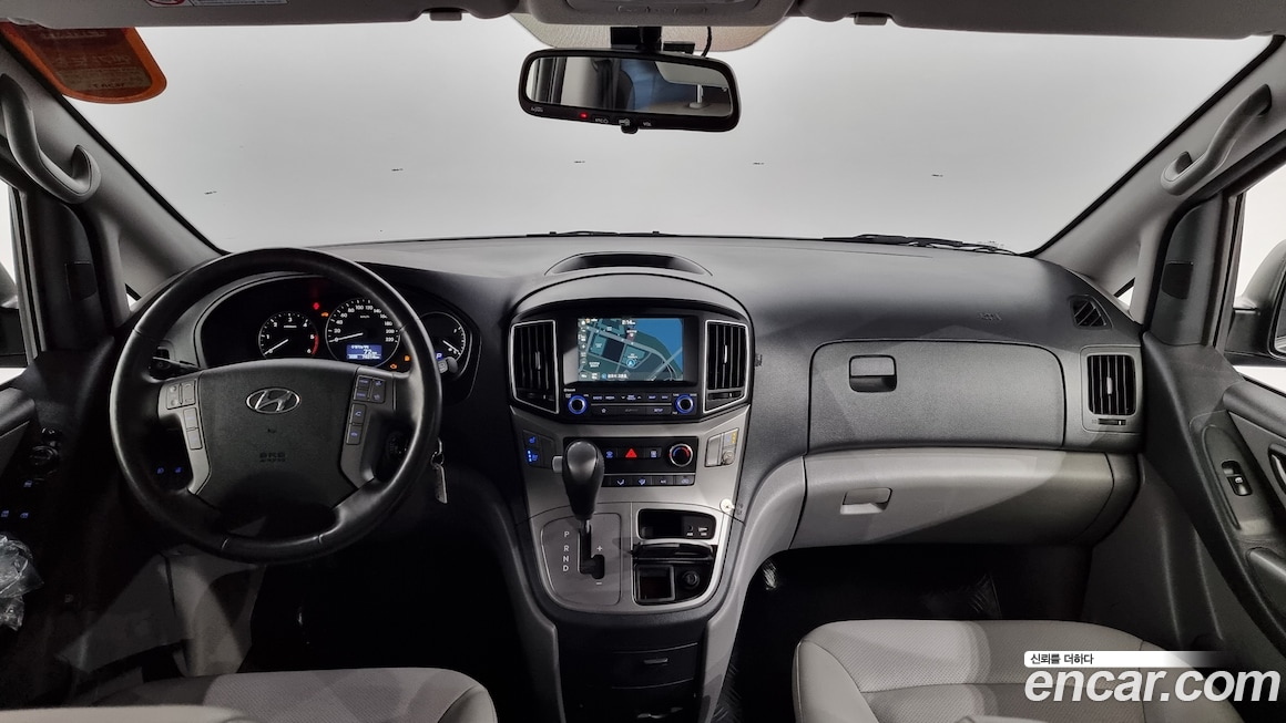 Hyundai Grand Starex 2019