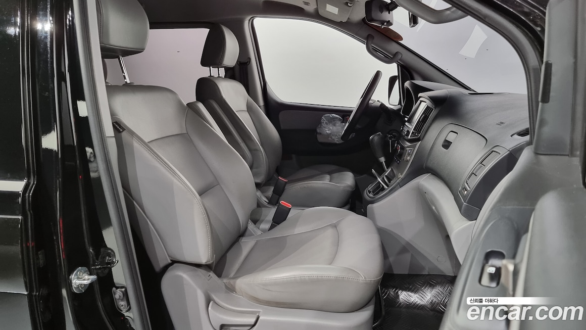 Hyundai Grand Starex 2019