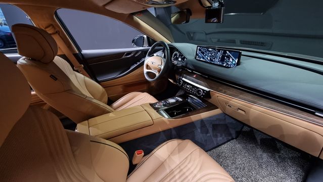 Genesis G80 2021