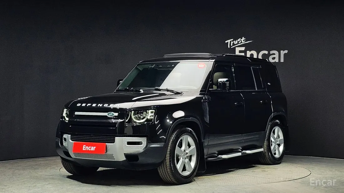 Land Rover Defender 2021
