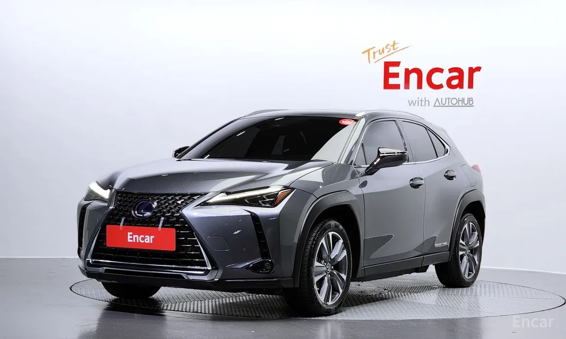 Lexus UX 2022