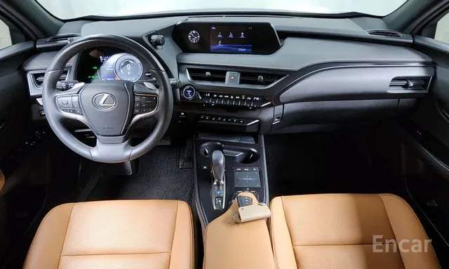 Lexus UX 2022