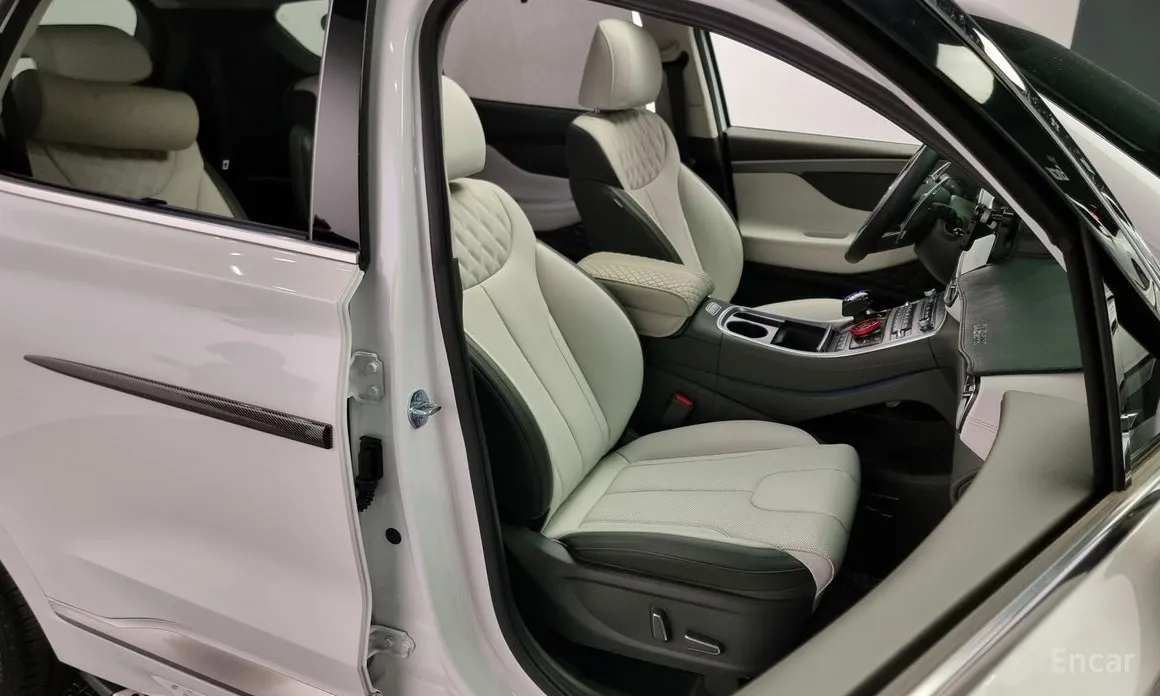 Hyundai Santa Fe 2023