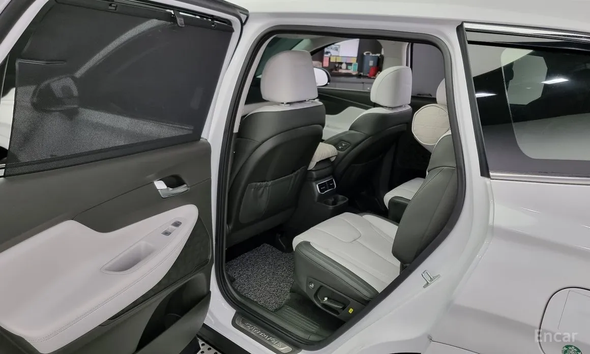 Hyundai Santa Fe 2023