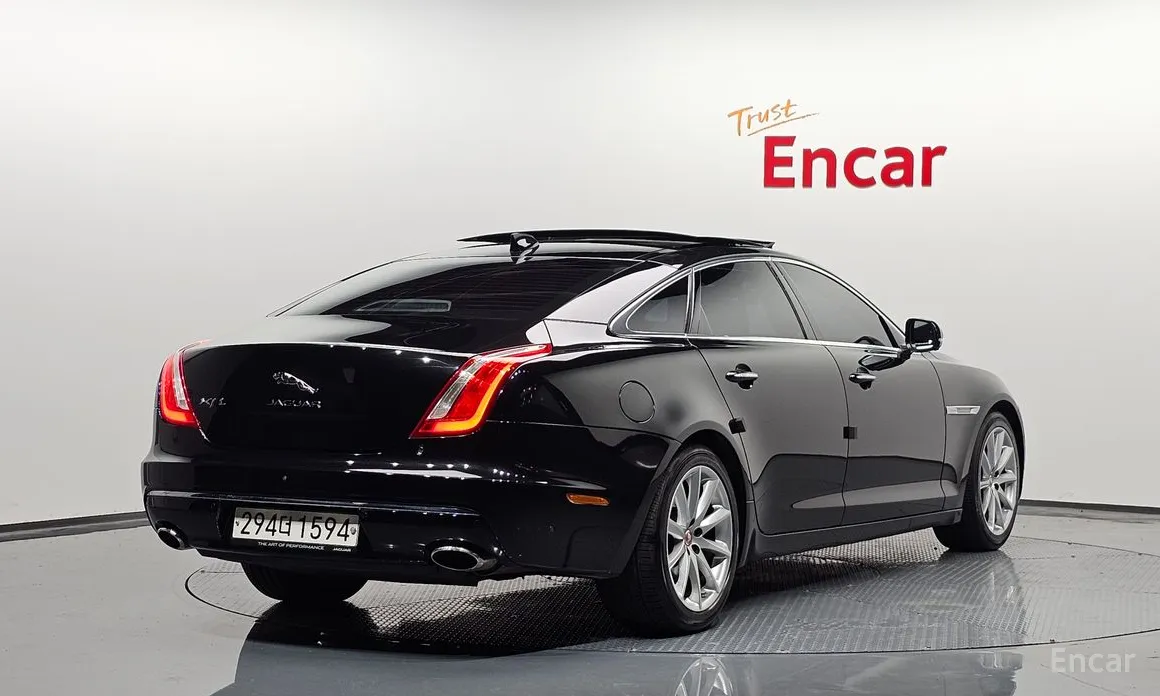 Jaguar XJ 2019