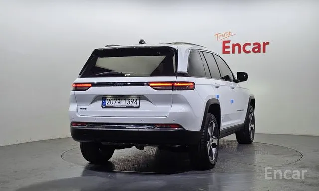 Jeep Grand Cherokee 2023