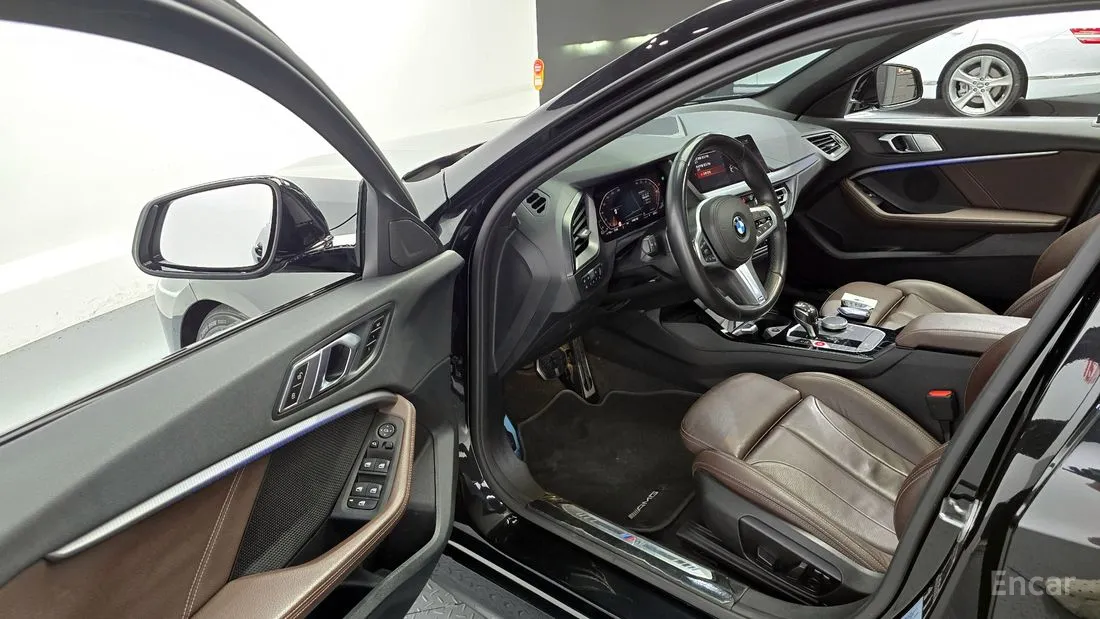 BMW 1 series 2021