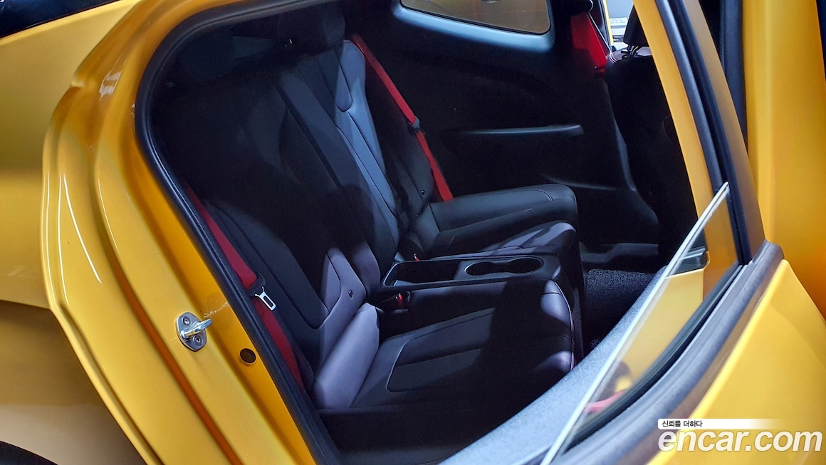 Hyundai Veloster 2018