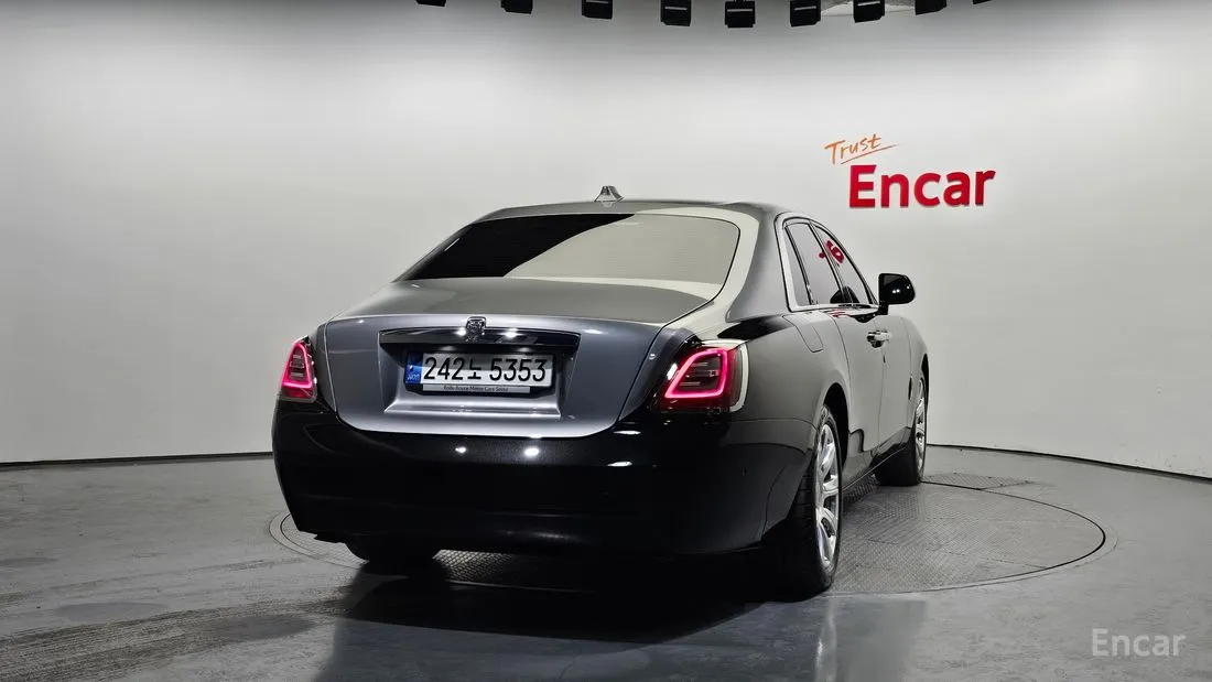 Rolls-Royce Ghost 2023