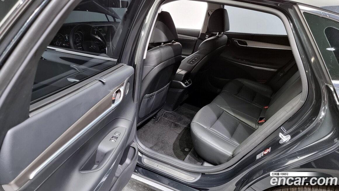 Hyundai Grandeur 2020