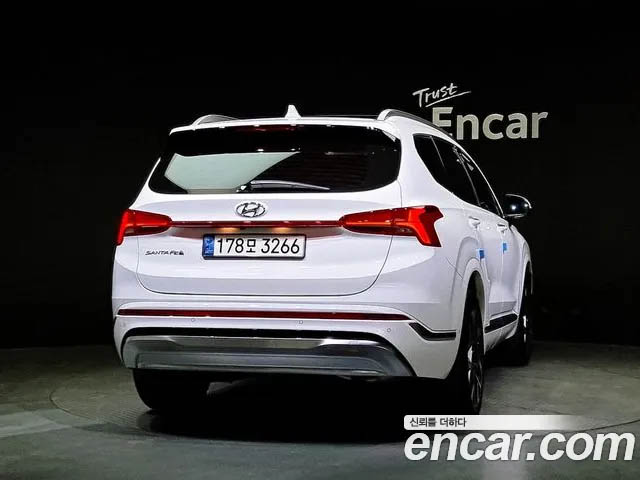 Hyundai Santa Fe 2022