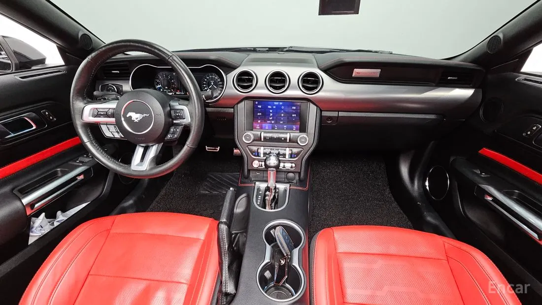 Ford Mustang 2021
