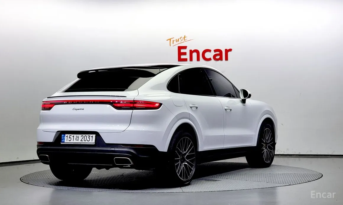 Porsche Cayenne 2021